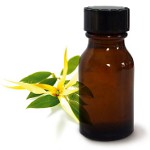 Esenciální olej Ylang Ylang