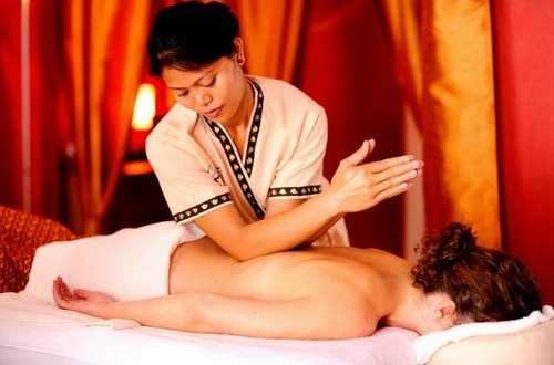 Thajská masáž v CROWN THAI SPA - dotek štěstí
