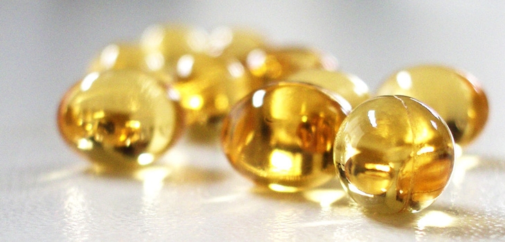 Vitamín E v kapslích na obličej a vlasy